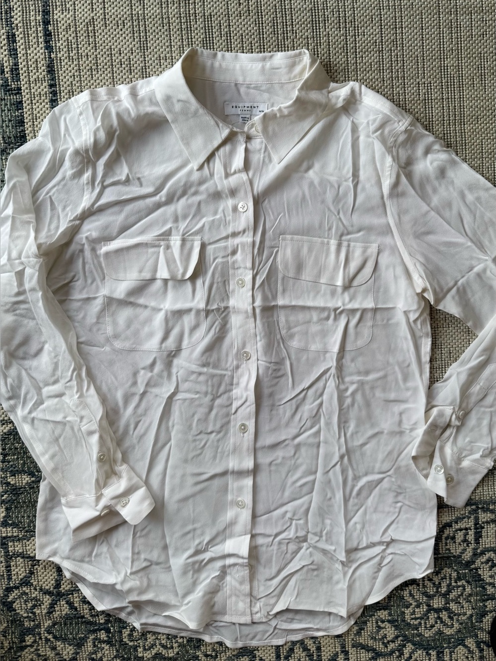Equipment Femme Signature 100% Silk Shirt White Size Medium Womens